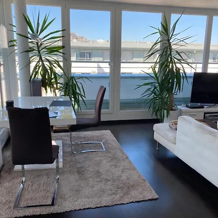 Helle, Neuwertige Penthouse-wohnung