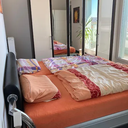Apartment Helle, Neuwertige Penthouse-wohnung *